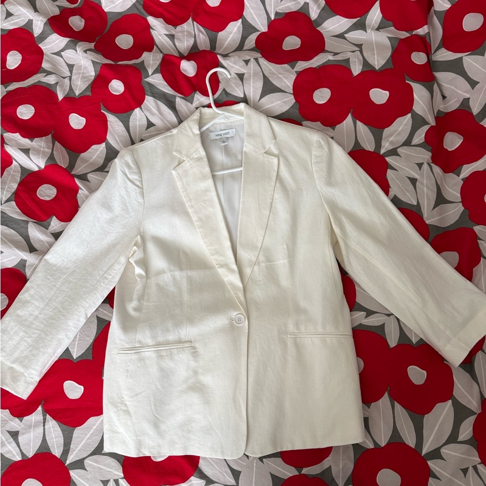 Nine West white blazer , linen blend
